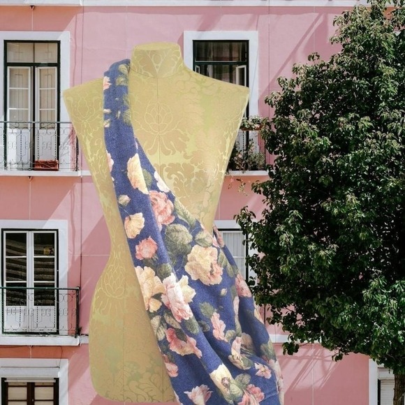 Barney's Handbags - Barneys New York Floral Cotton linen bag attached coin purse Italy vtg lux boho